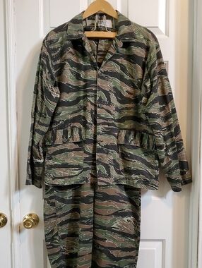 Tiger Stripe Camouflage Field Jacket And Pants in Green/Brown